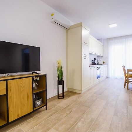 Lovely Home At West Residence Oradea Dış mekan fotoğraf