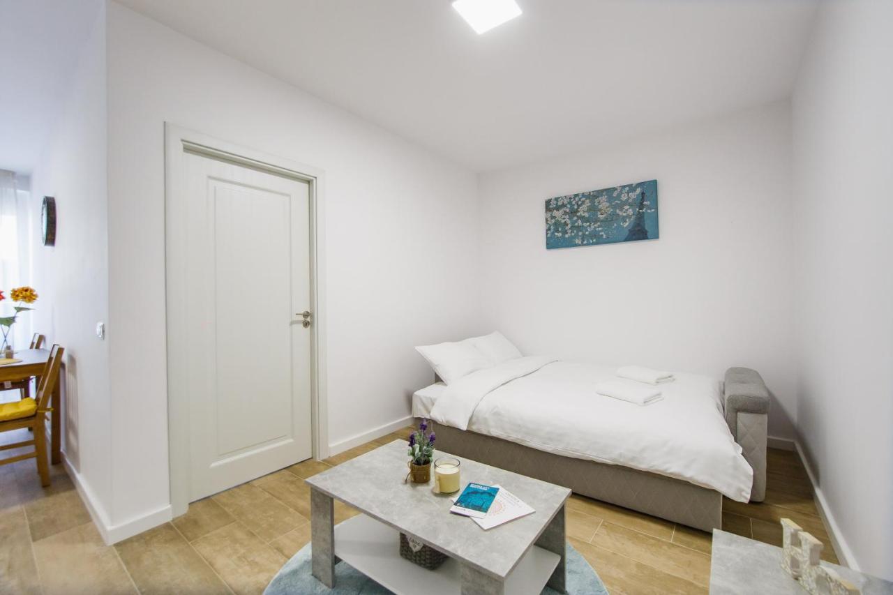 Lovely Home At West Residence Oradea Dış mekan fotoğraf